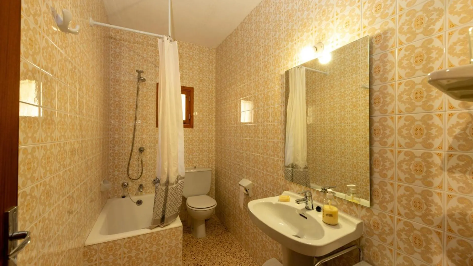 Eco Finca Can Alegria With Pool - Happy Rentals Llucmajor  0*, Llucmajor (Mallorca) Spain