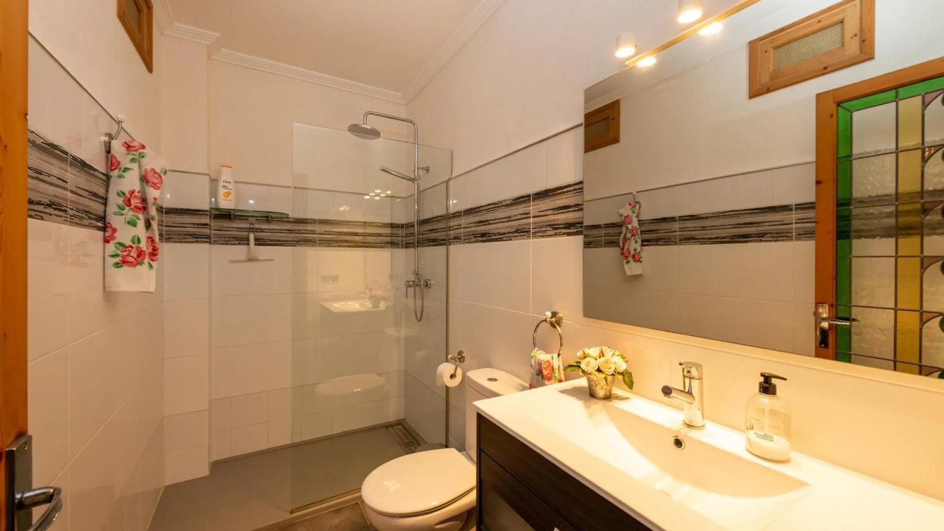 Eco Finca Can Alegria With Pool - Happy Rentals Llucmajor  Spain